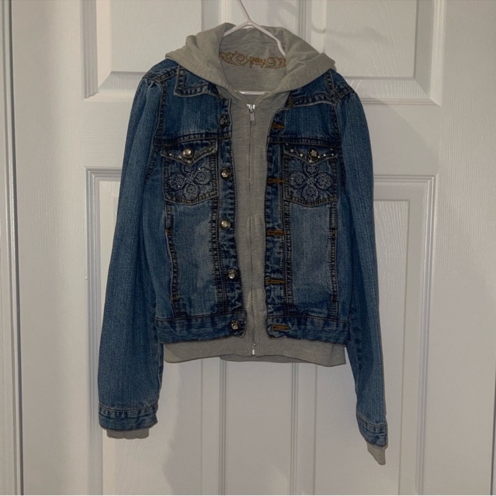 Jean jacket - Picture 9 of 9